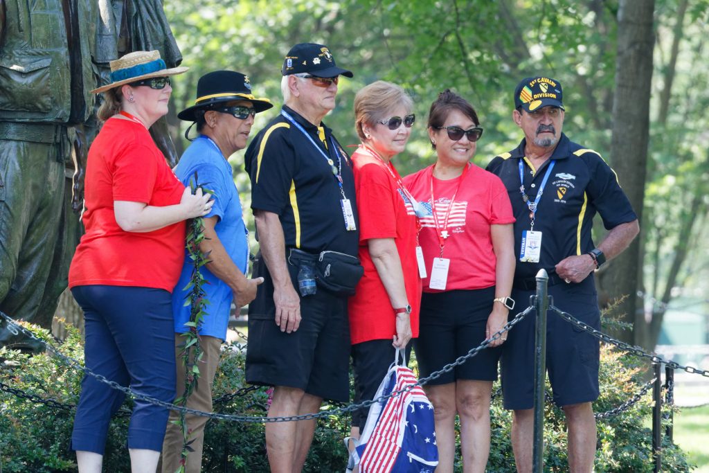 Honor Flight Guardians